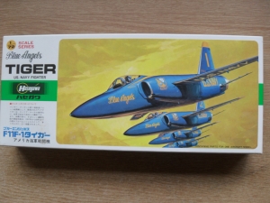 HASEGAWA 1/72 BLUE ANGELS TIGER